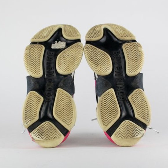 Balenciaga Triple S Sneakers - Picture 5 of 11